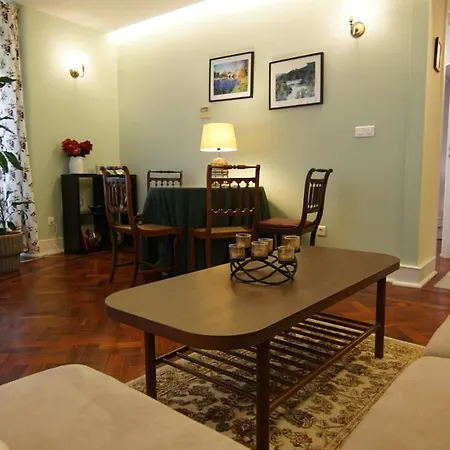 Avenida Cozy * Lisbon